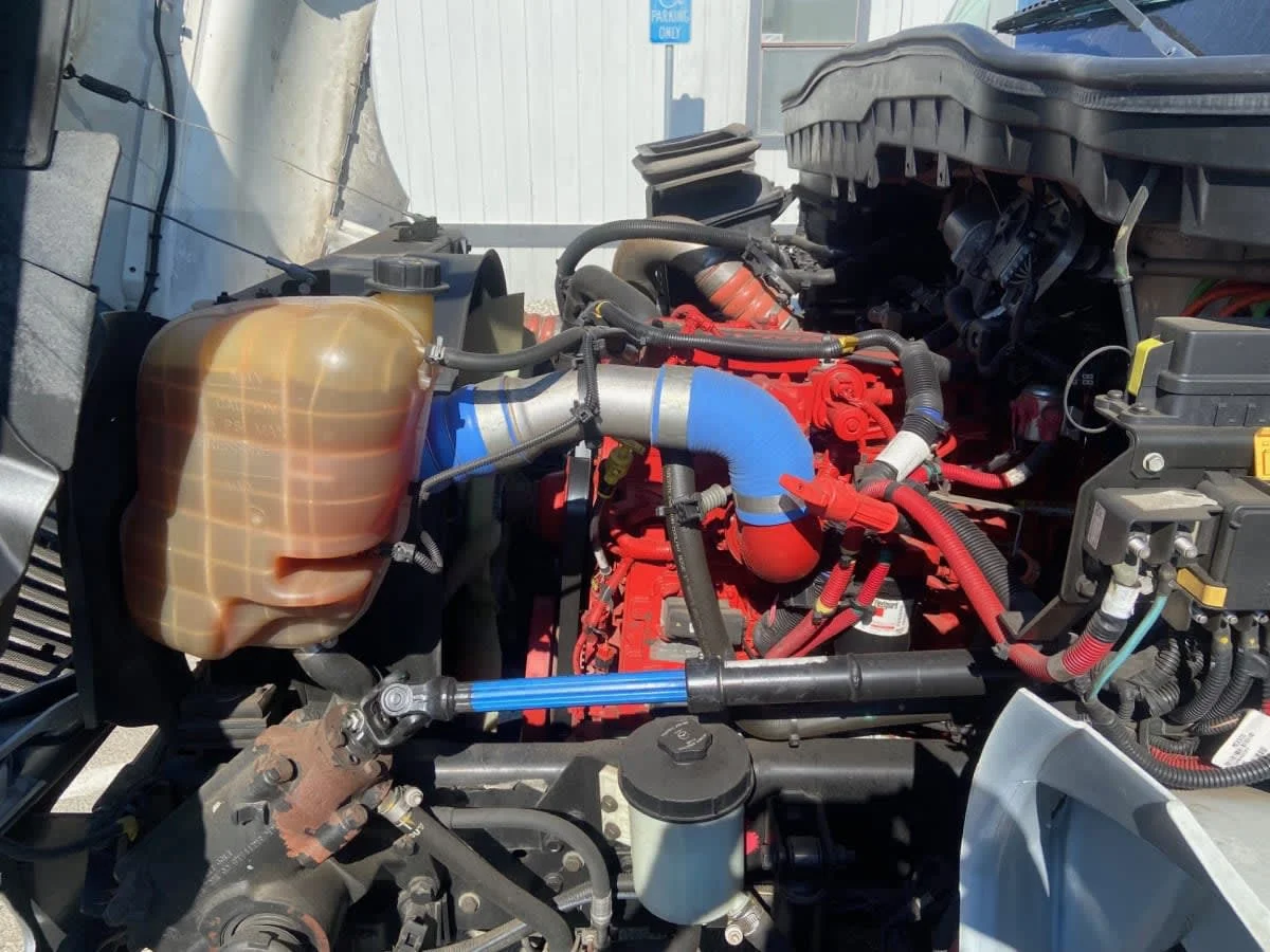 2020 International MV in Fontana, CA — photo 10