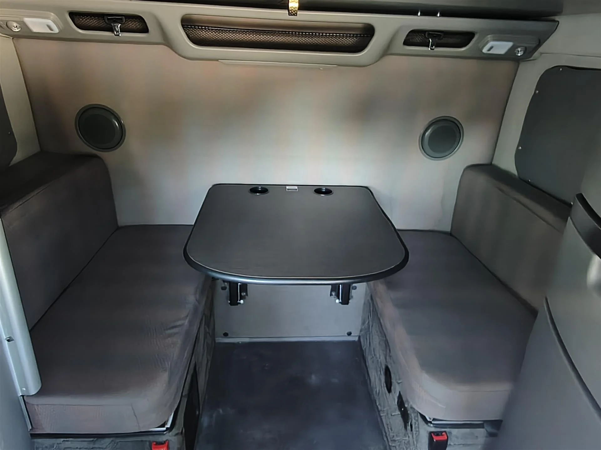 2024 Volvo VNL 860 - image 13