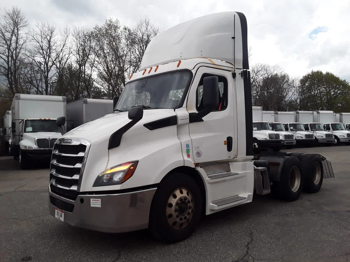 2019 Freightliner Cascadia in Salisbury, MA