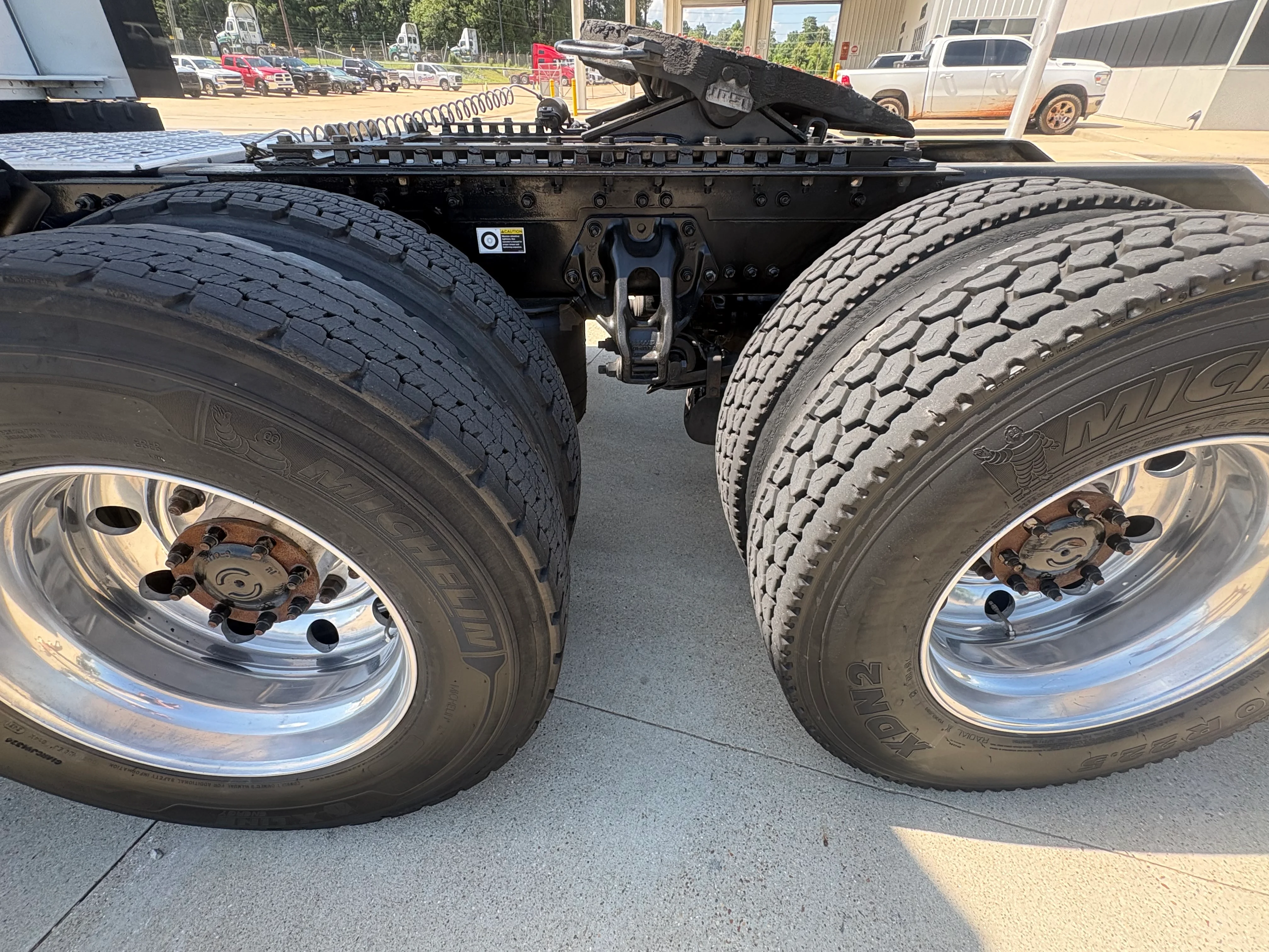 2022 Kenworth T680 in Shreveport, LA — photo 8