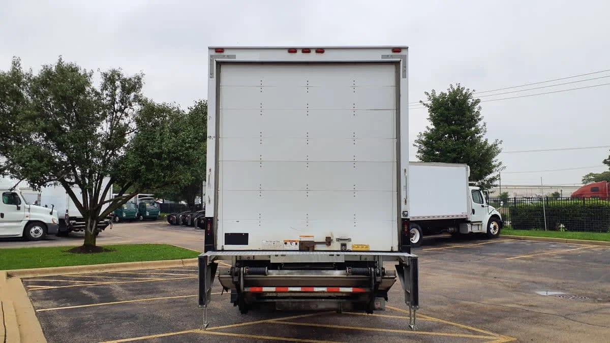 2019 International MV in Bolingbrook, IL — photo 5