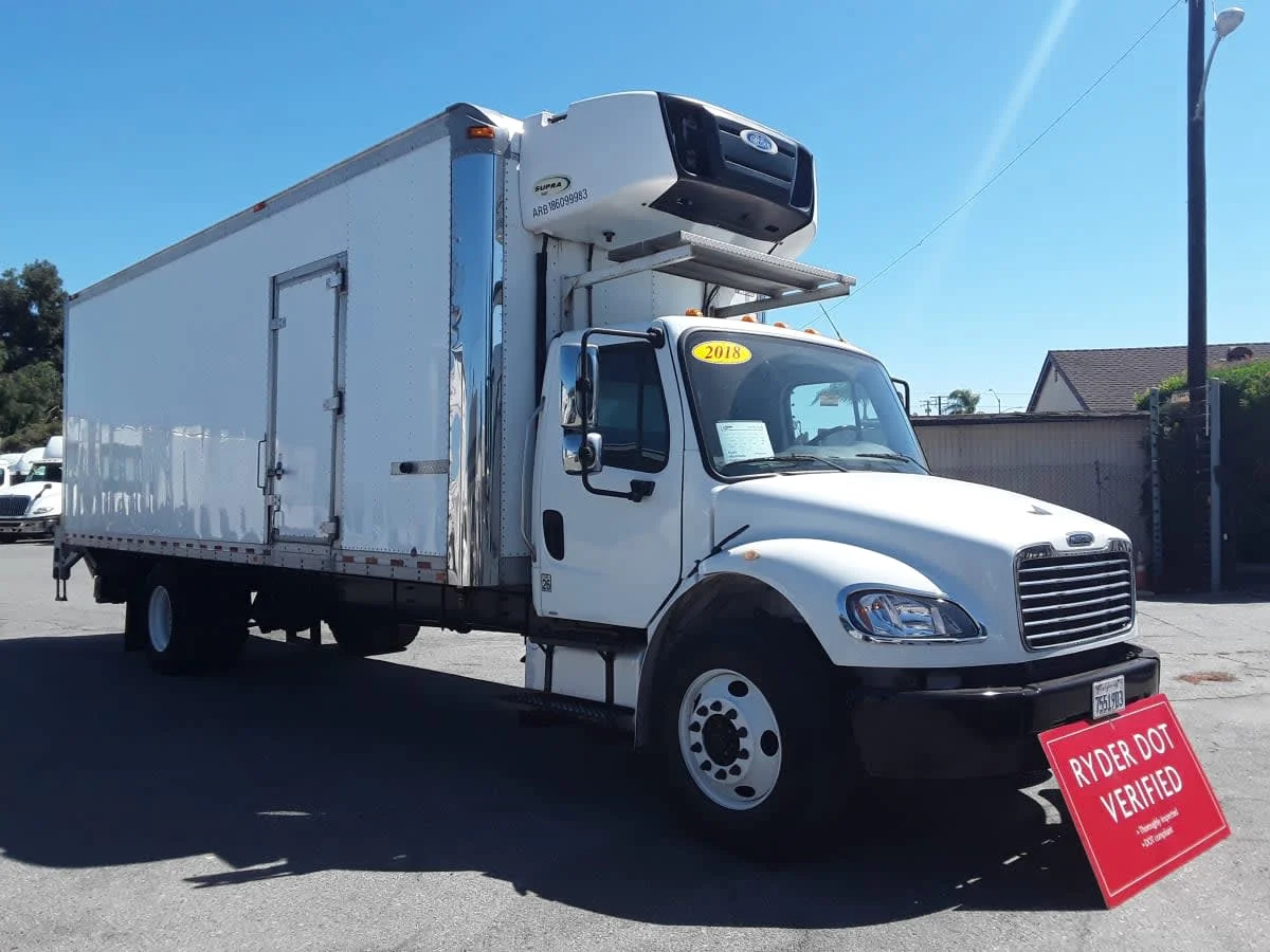 2018 Freightliner M2 106 in Montebello, CA — photo 3