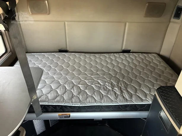 2019 Kenworth T680 - image 20