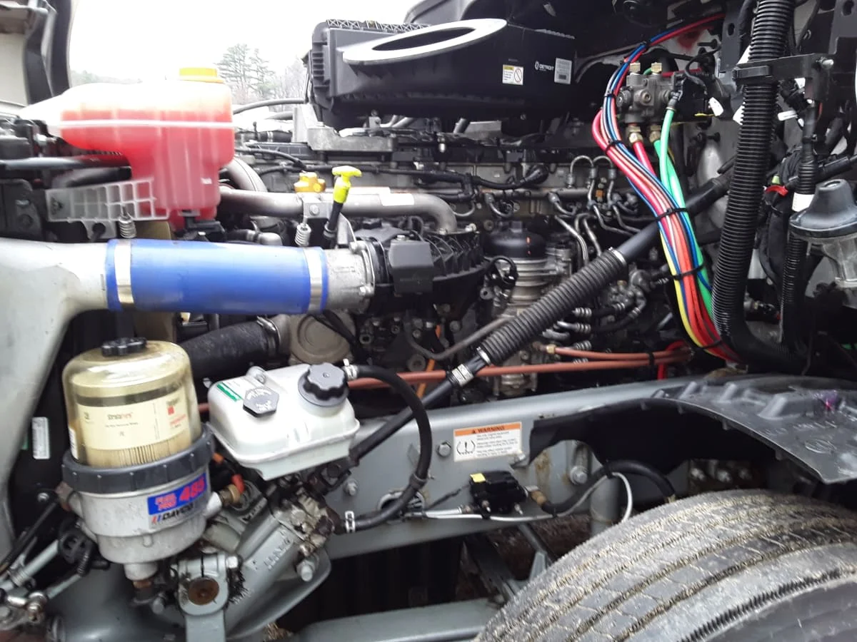 2021 Freightliner Cascadia - image 8