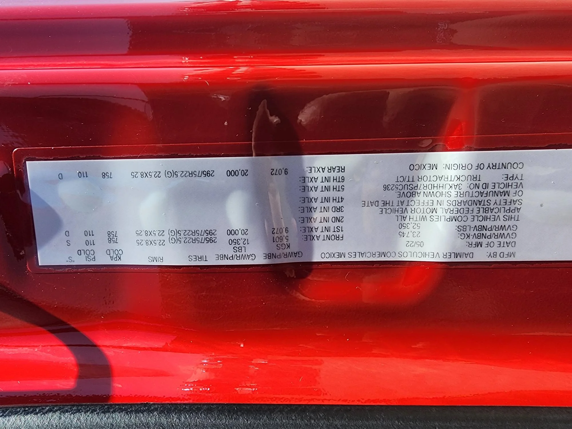 2023 Freightliner Cascadia in Fresno, CA — photo 13
