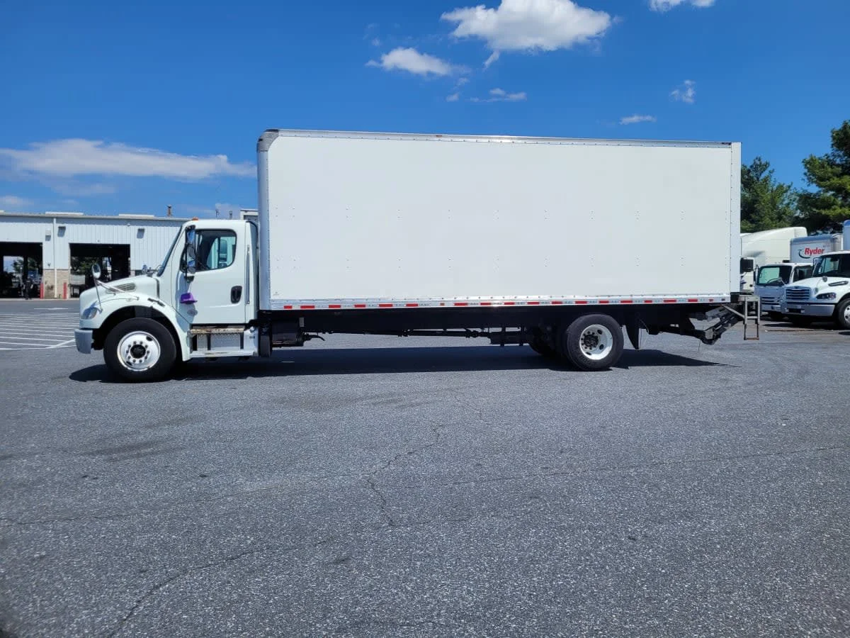 2019 Freightliner M2 106 in Allentown, PA — photo 12