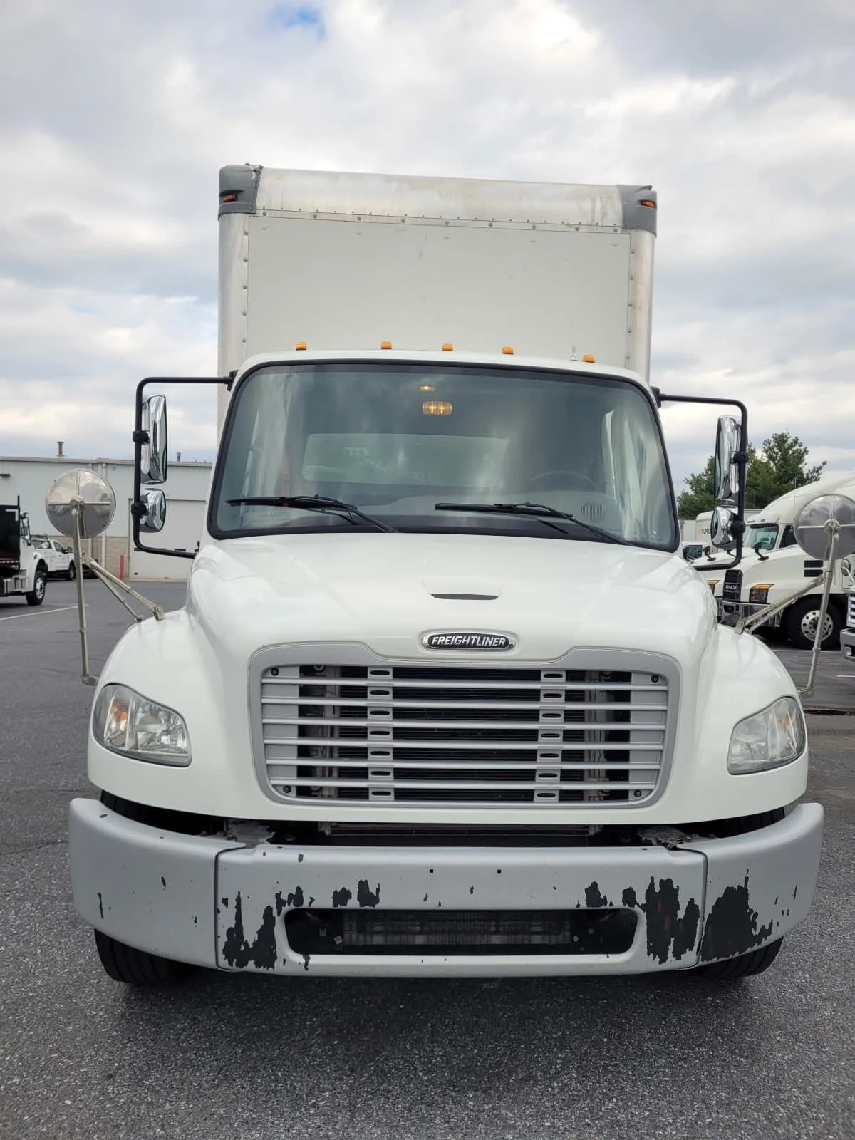 2019 Freightliner M2 106 in Allentown, PA — photo 2