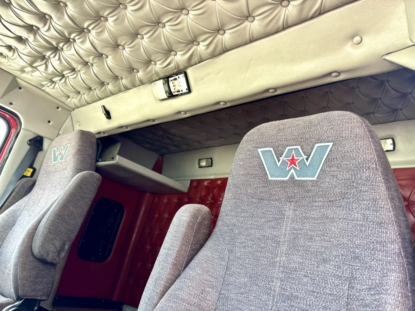 2015 Western Star 4900 in Hutchins, TX — photo 19