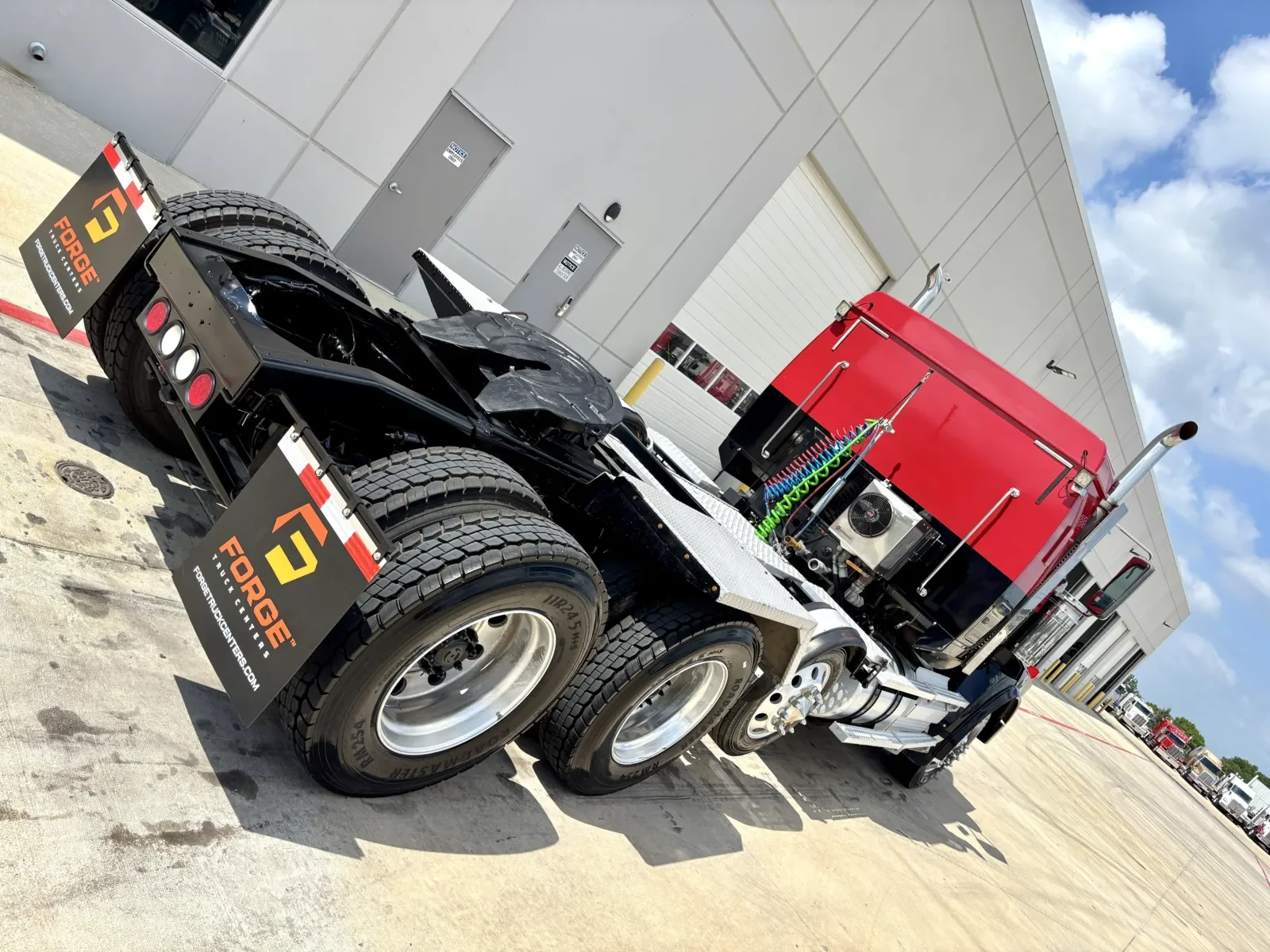 2015 Western Star 4900 in Hutchins, TX — photo 11