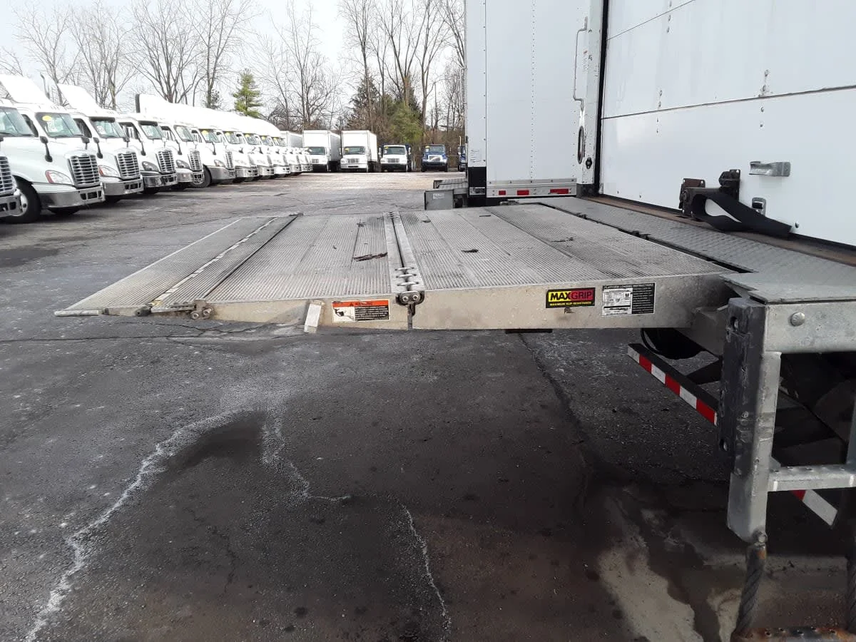 2020 Freightliner M2 106 in Hilliard, OH — photo 10