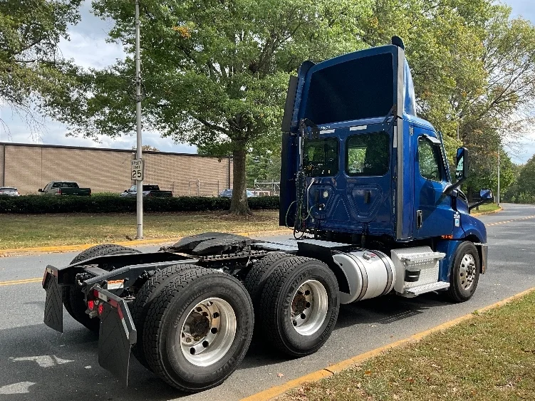 2021 Freightliner in Reading, PA — photo 7