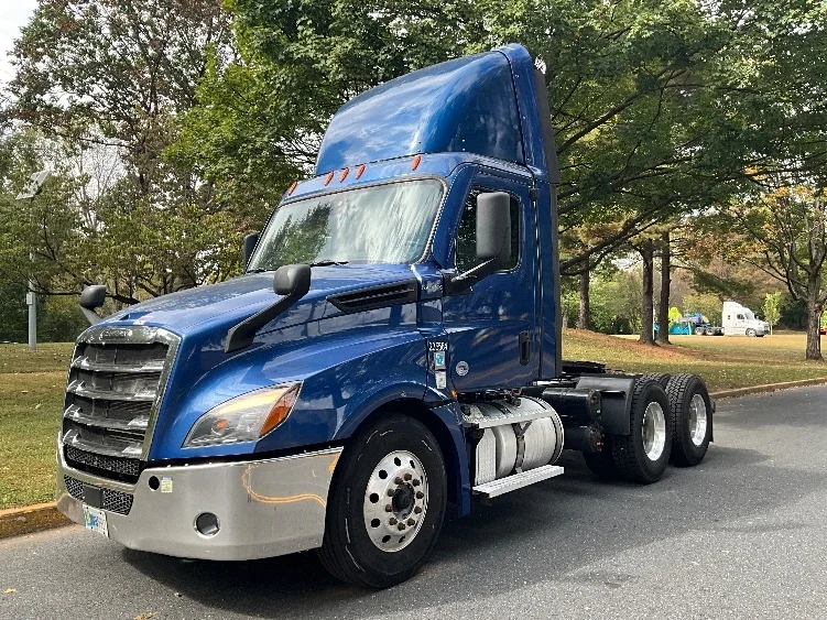 2021 Freightliner in Reading, PA — photo 3