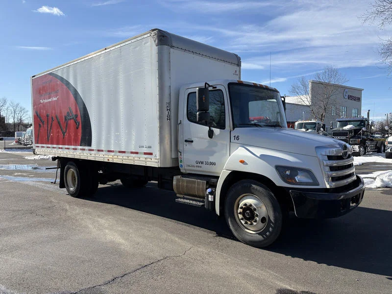 2019 Hino 338