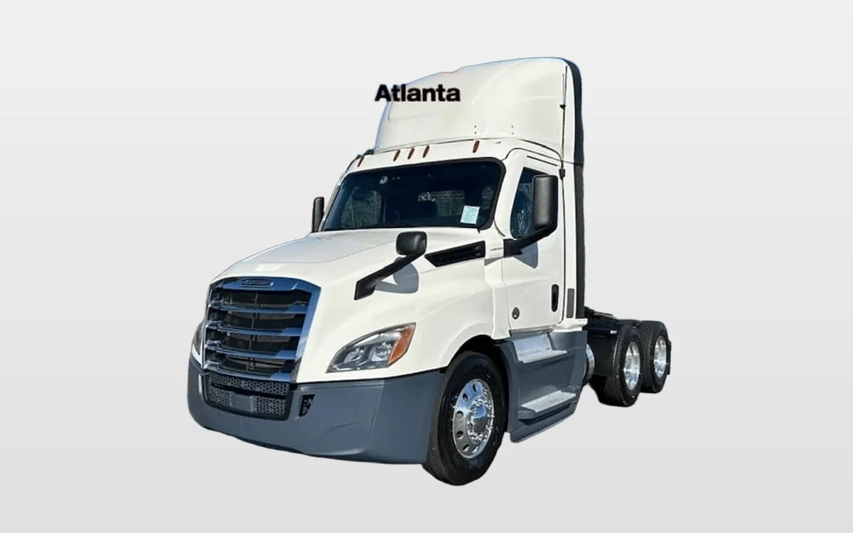 2021 FREIGHTLINER Cascadia 126 - image 1