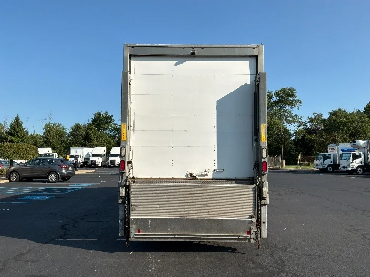 2019 International 4300 in Monmouth Junction, NJ — photo 7