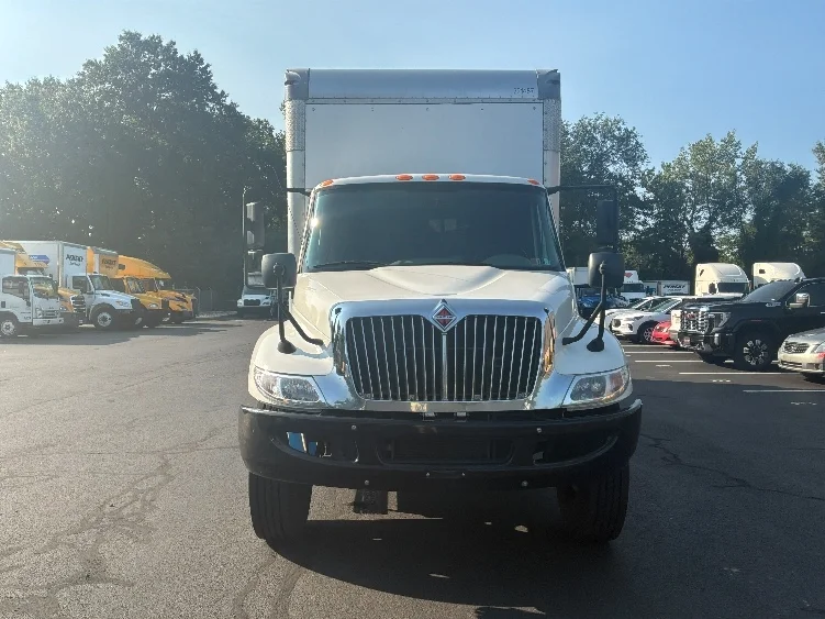 2019 International 4300 in Monmouth Junction, NJ — photo 2