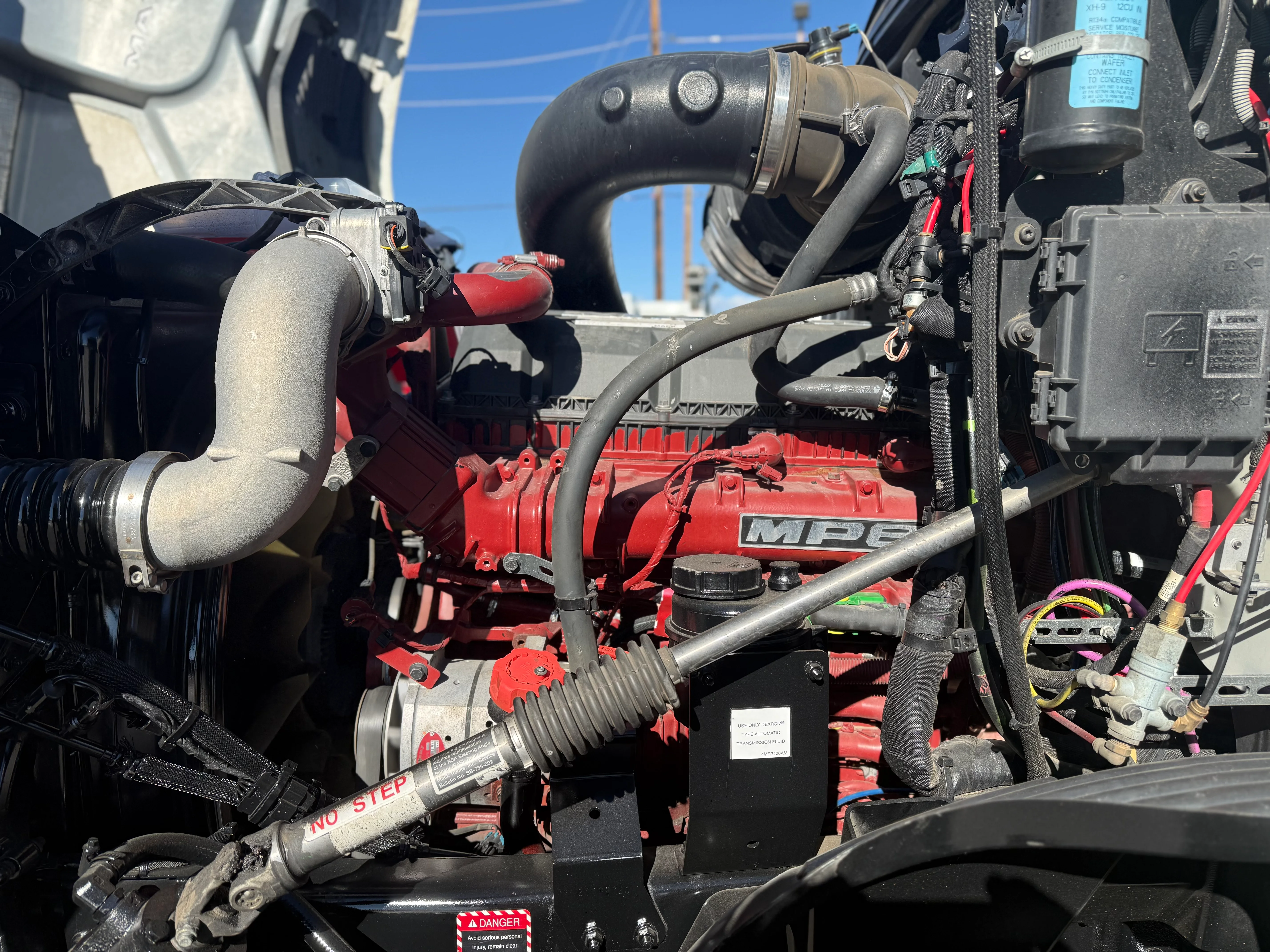 2019 Mack Anthem in Denver, CO — photo 7
