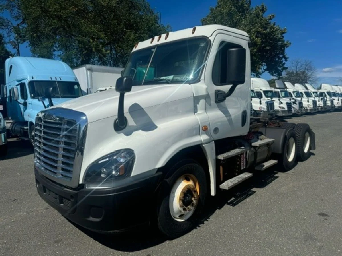 2017 Freightliner Cascadia in Springfield, MA