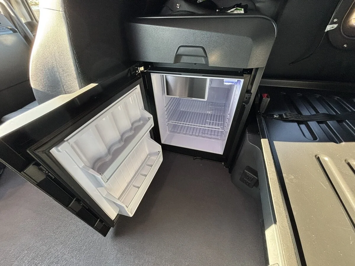 2026 Freightliner Cascadia - image 32