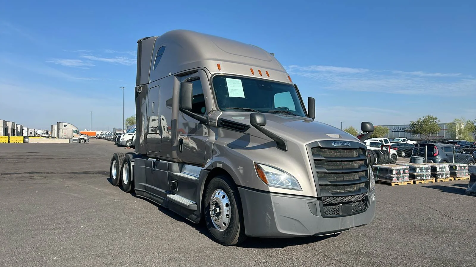 2025 Freightliner Cascadia