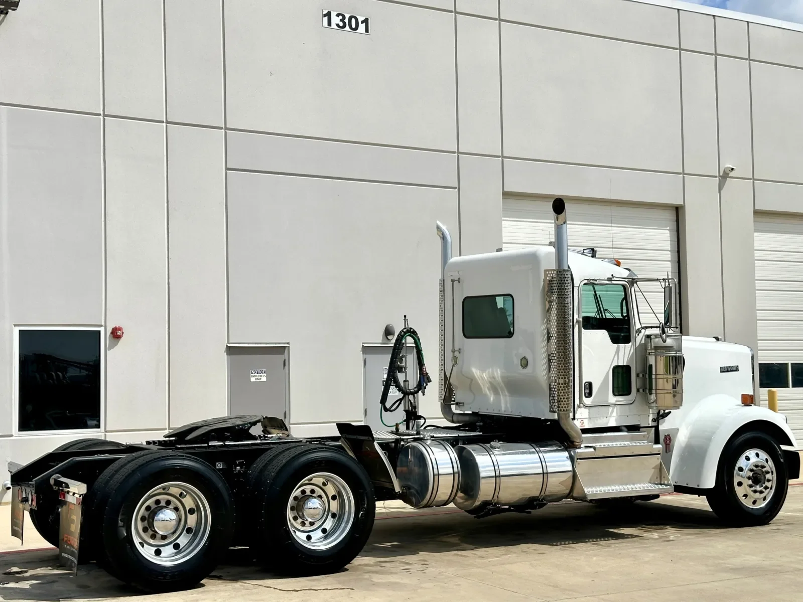 2019 Kenworth W900 in Hutchins, TX — photo 5