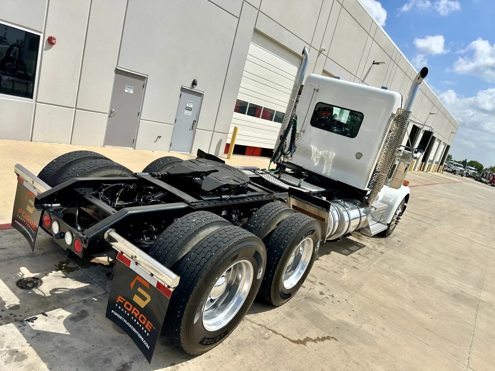 2019 Kenworth W900 in Hutchins, TX — photo 11