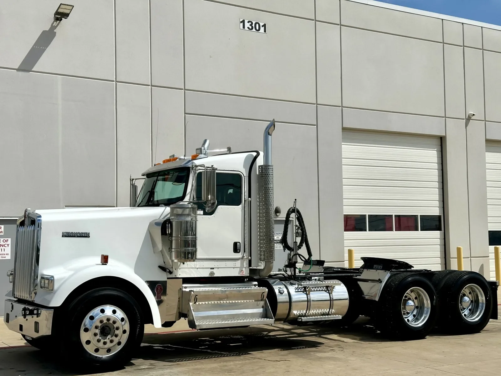 2019 Kenworth W900 in Hutchins, TX — photo 2