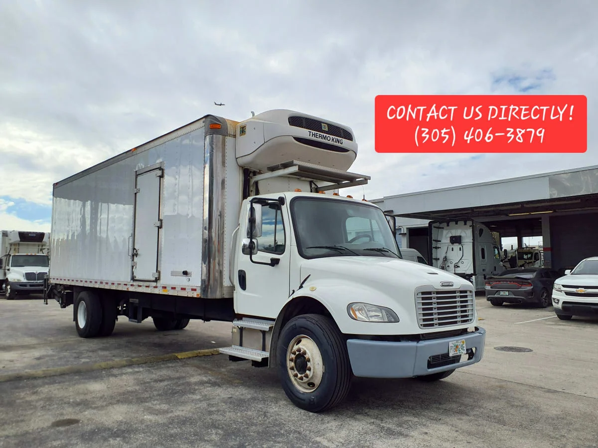 2019 Freightliner M2 106 in Miami, FL — photo 3