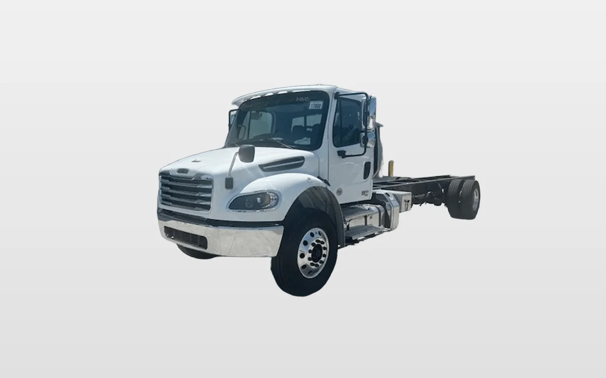 2026 Freightliner M2 106 - image 1