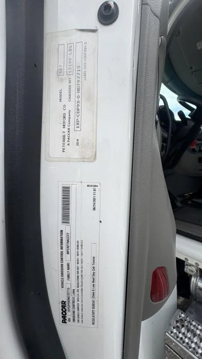 2022 Peterbilt 567 — photo 26
