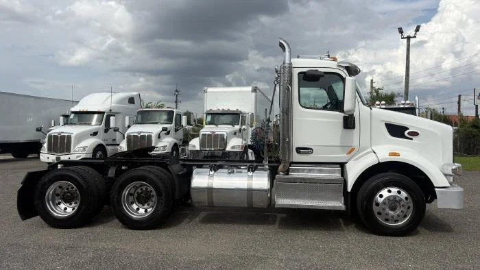 2022 Peterbilt 567 — photo 7