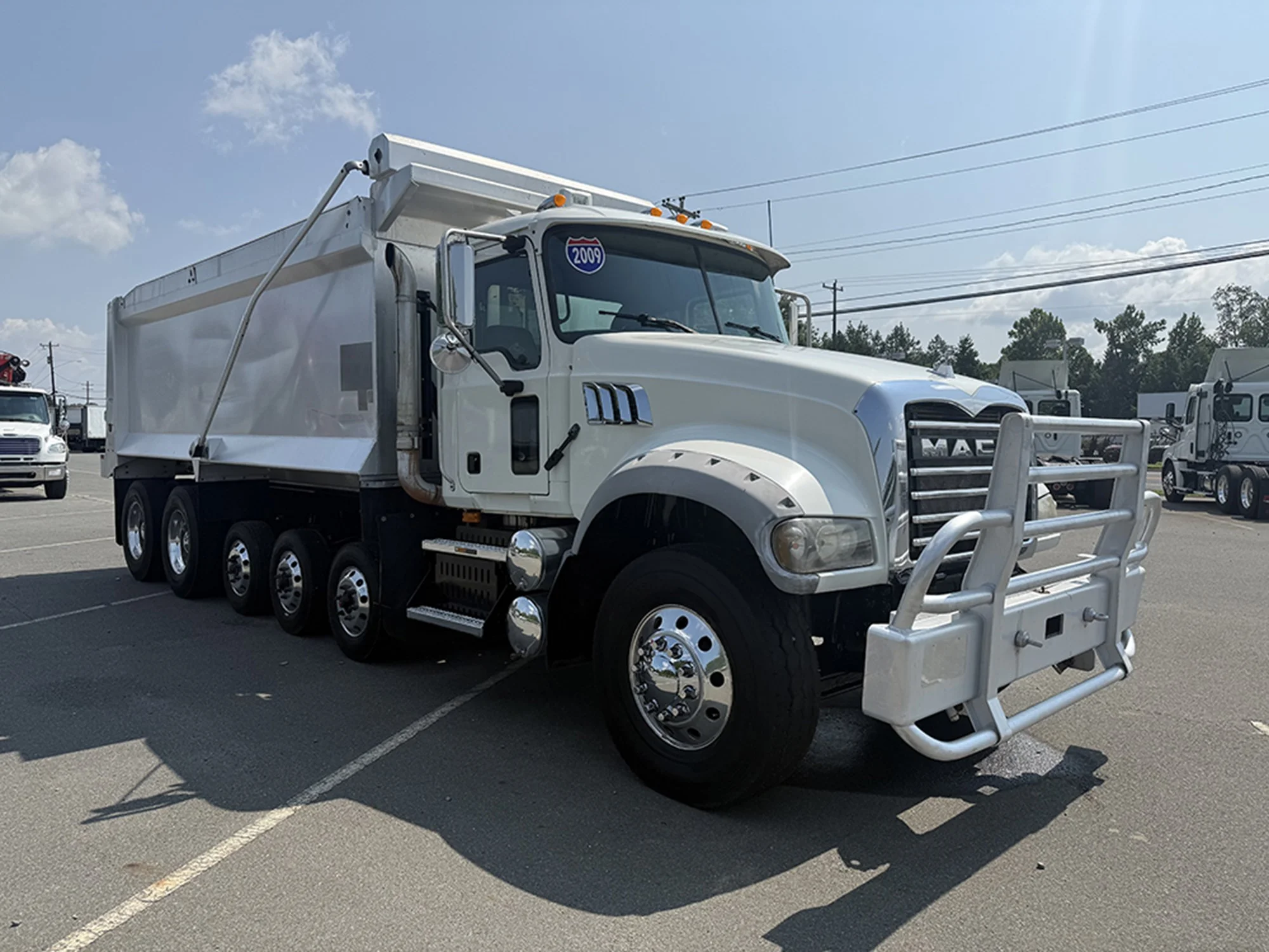 2009 Mack in Roanoke, VA — photo 2