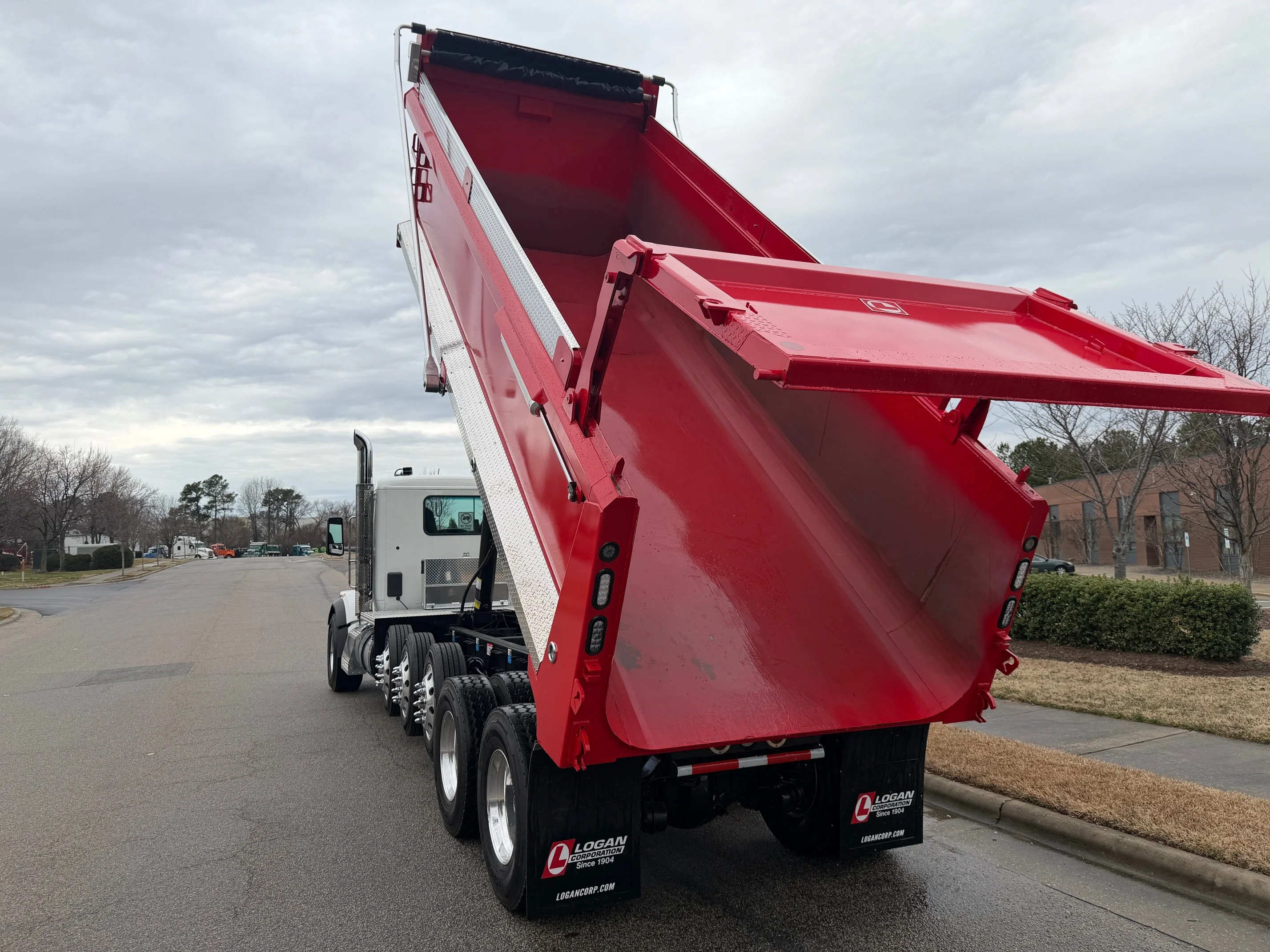 2026 Peterbilt 567 in Raleigh, NC — photo 15