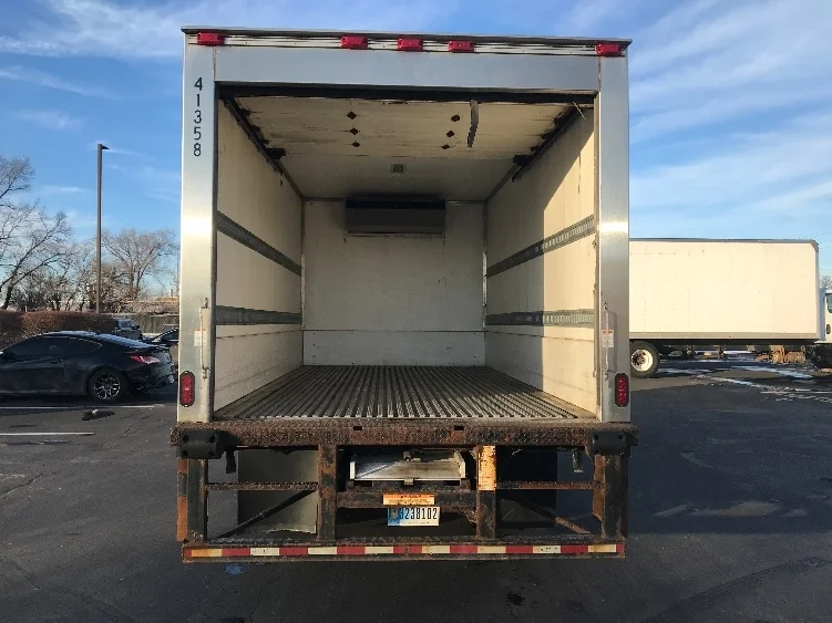 2019 Hino 195 in Indianapolis, IN — photo 8