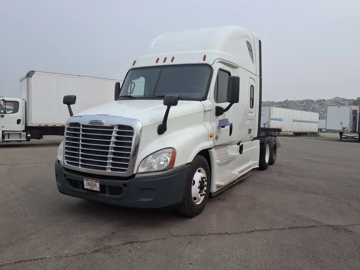 2020 Freightliner Cascadia