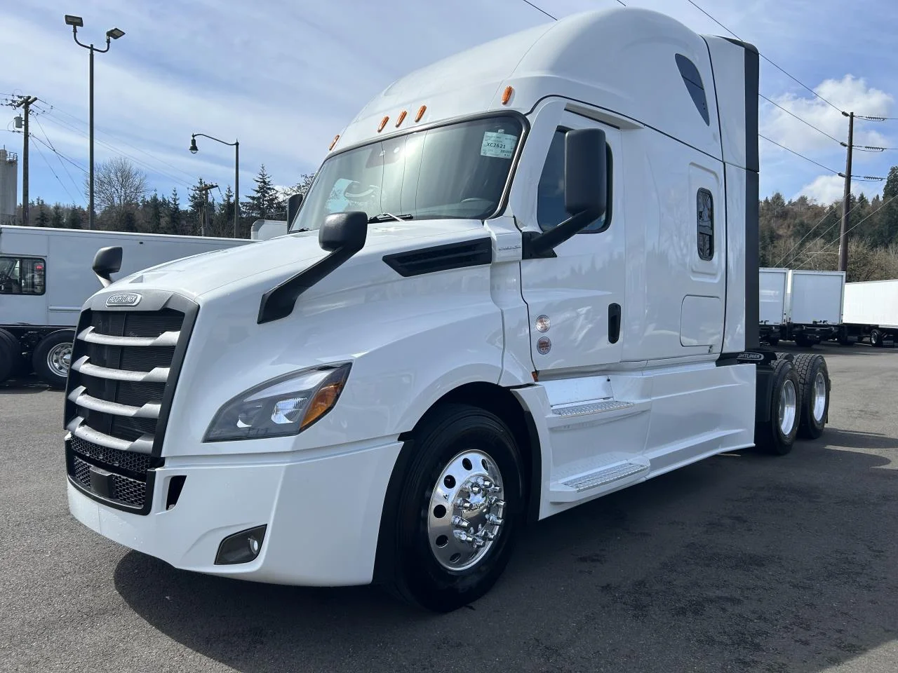 2027 Freightliner Cascadia - image 3