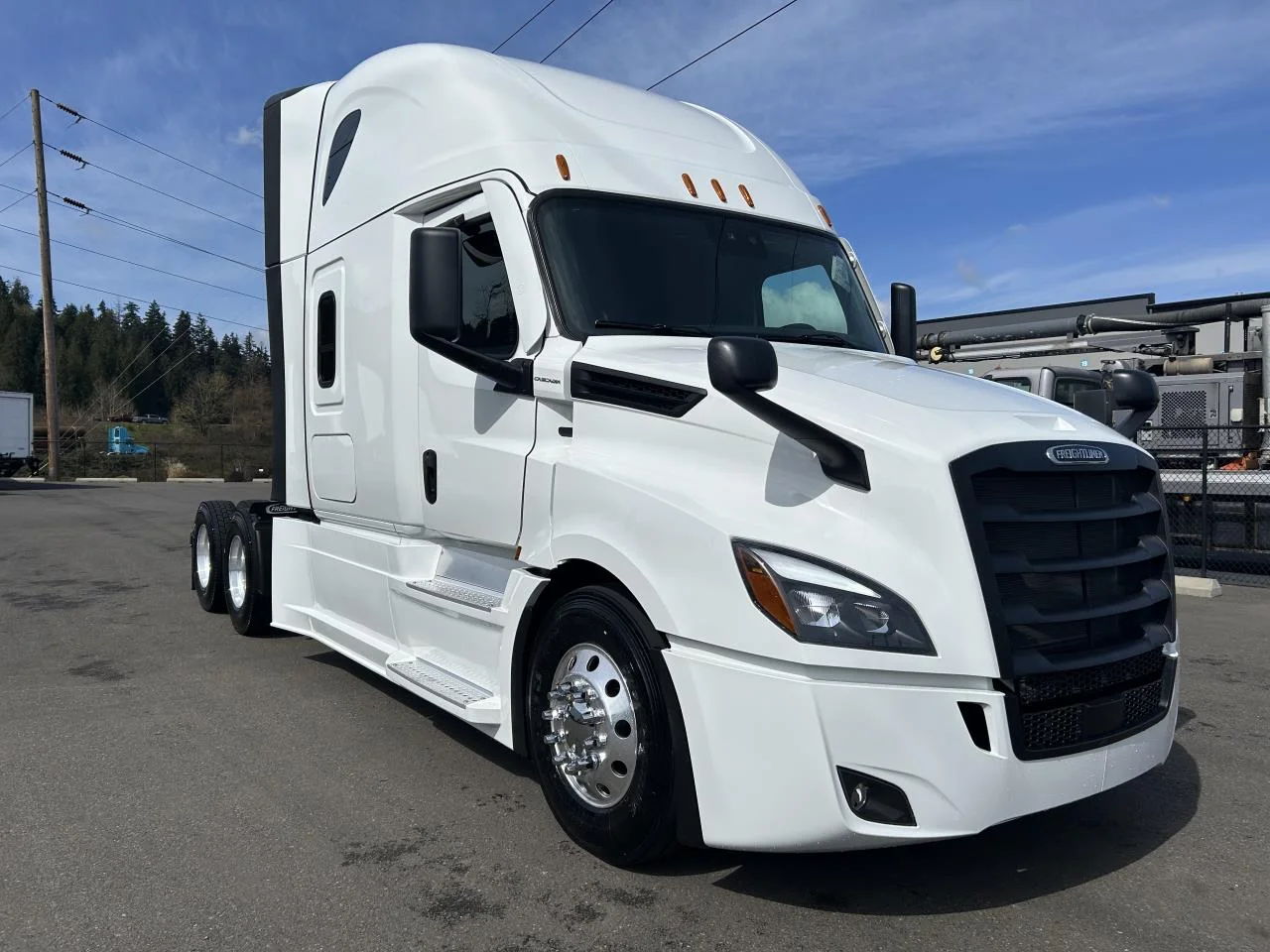 2027 Freightliner Cascadia in Mount Vernon, WA