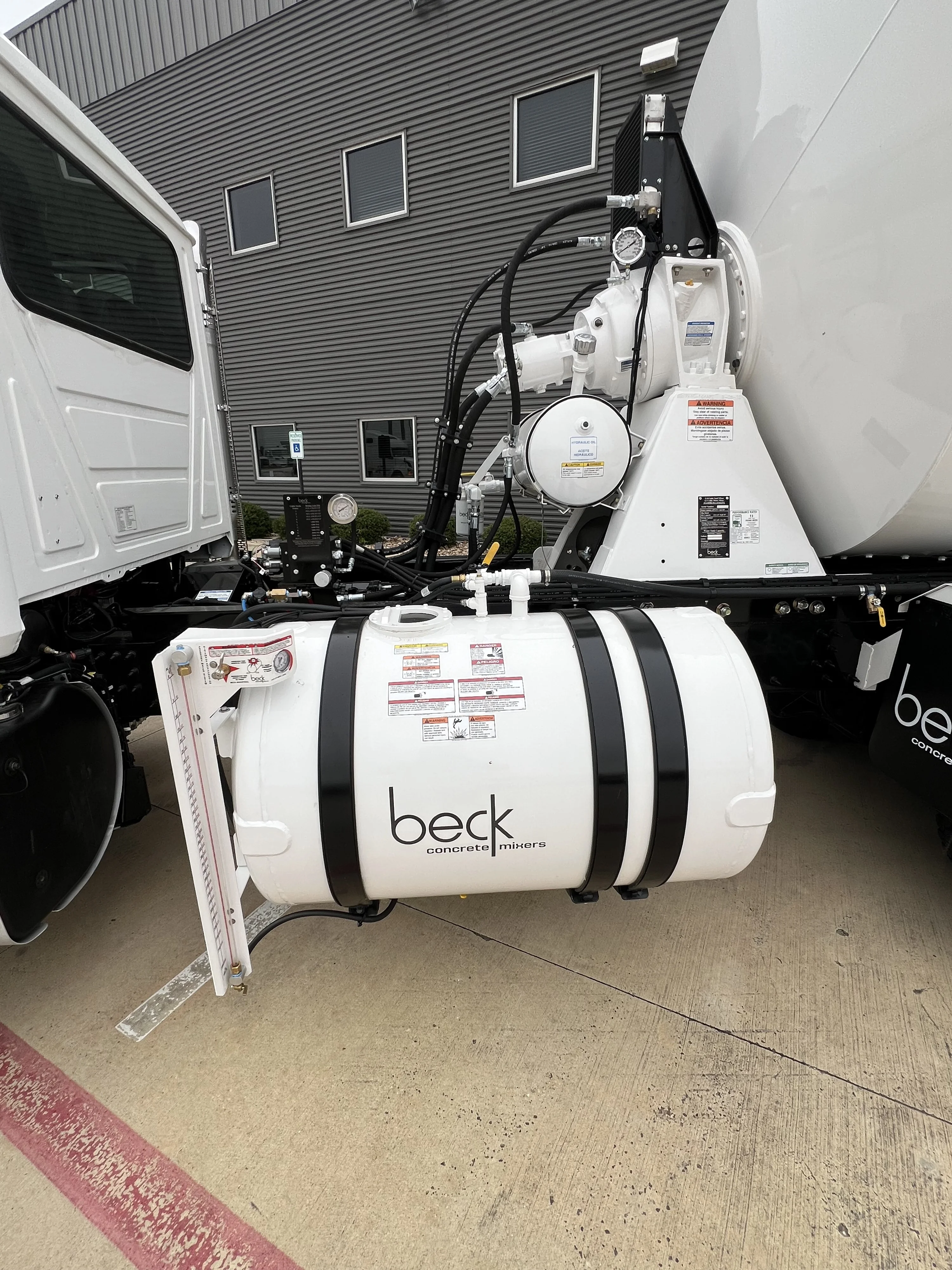 2026 Mack Granite in Houston, TX — photo 4