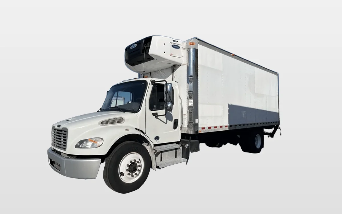 2016 Freightliner M2 106 - image 1