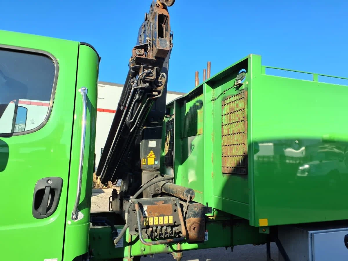 2019 Freightliner M2 106 in Altoona, IA — photo 14