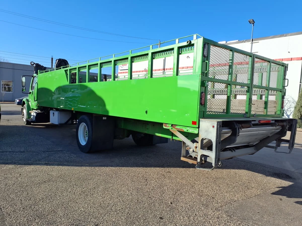 2019 Freightliner M2 106 in Altoona, IA — photo 6