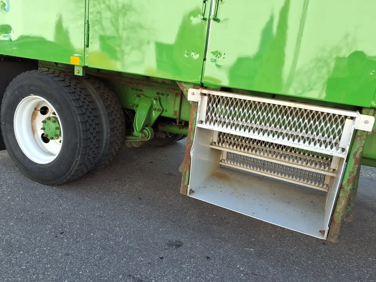 2019 Freightliner M2 106 in Altoona, IA — photo 19