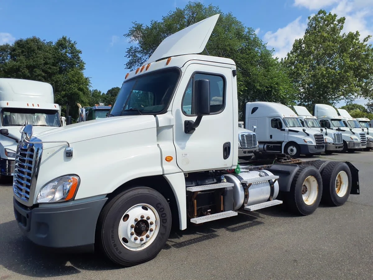 2019 Freightliner Cascadia in Springfield, MA