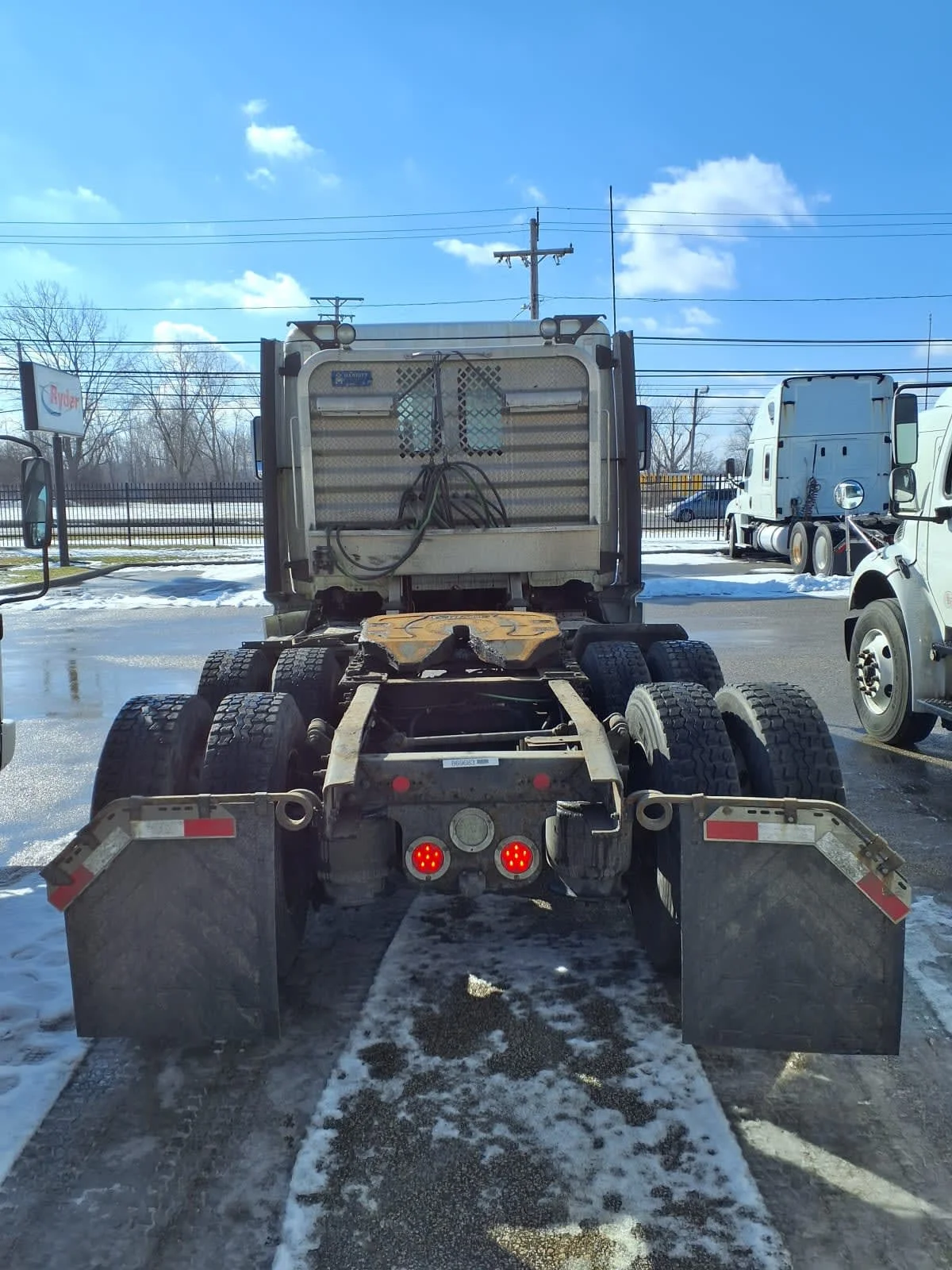 2019 Freightliner Cascadia in Cleveland, OH — photo 5