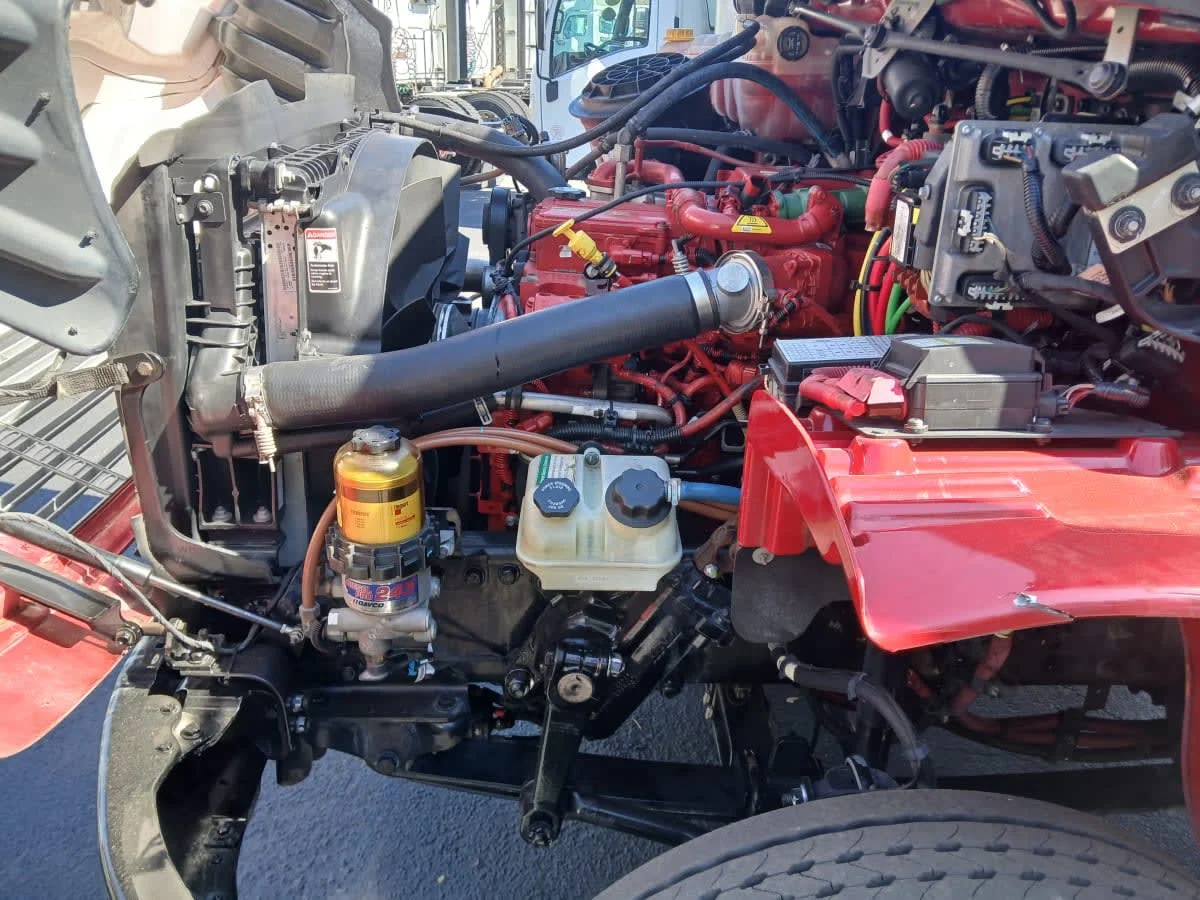 2020 Freightliner M2 106 - image 9