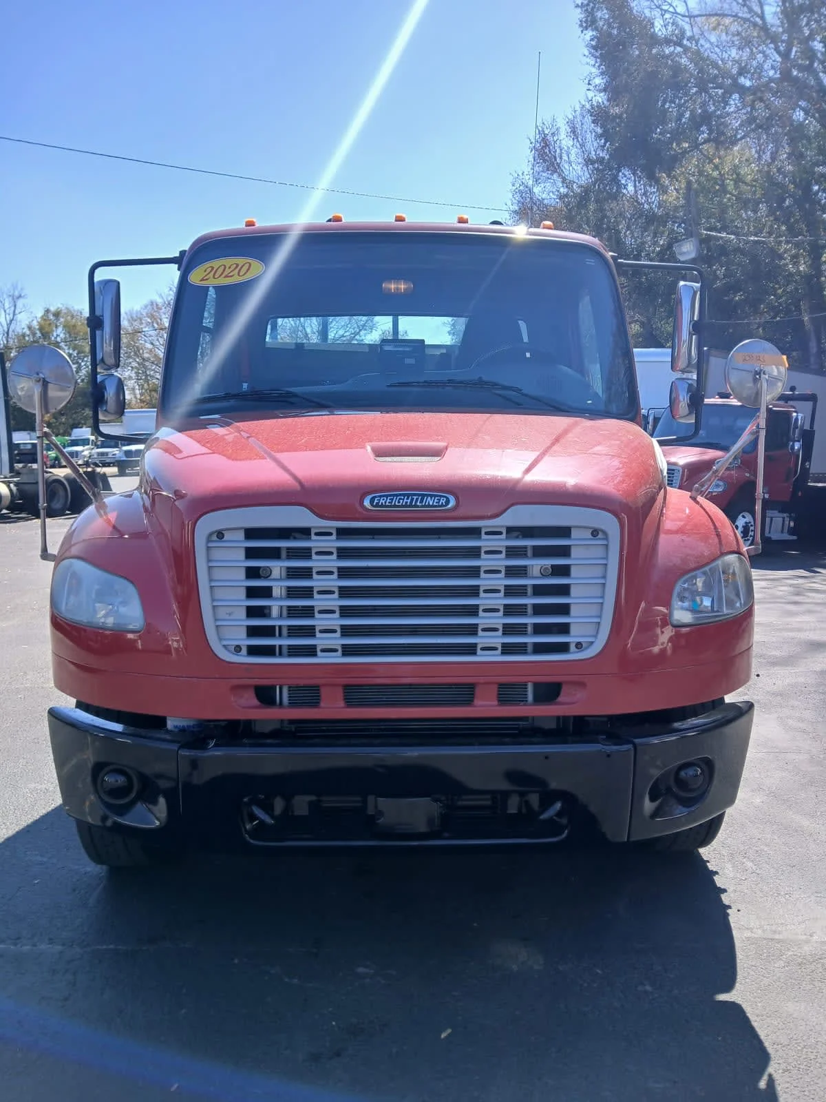 2020 Freightliner M2 106