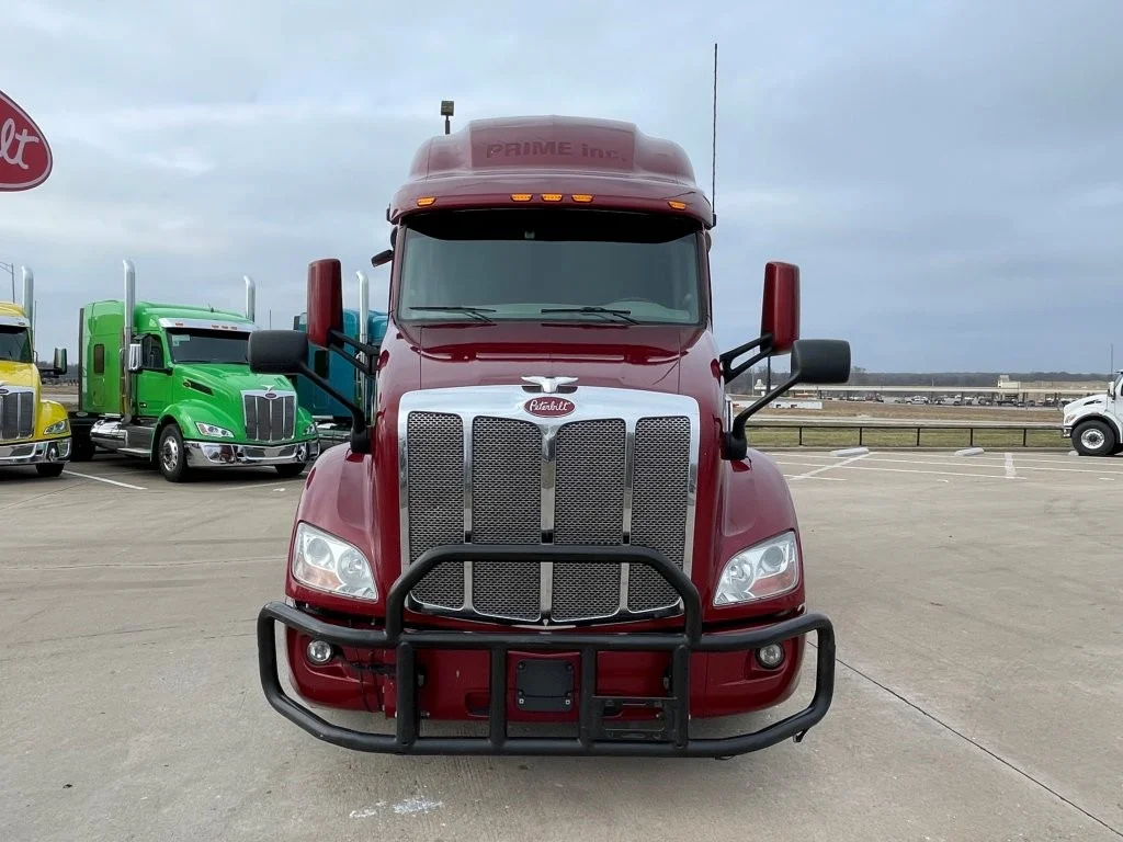 2020 Peterbilt 579 - image 8