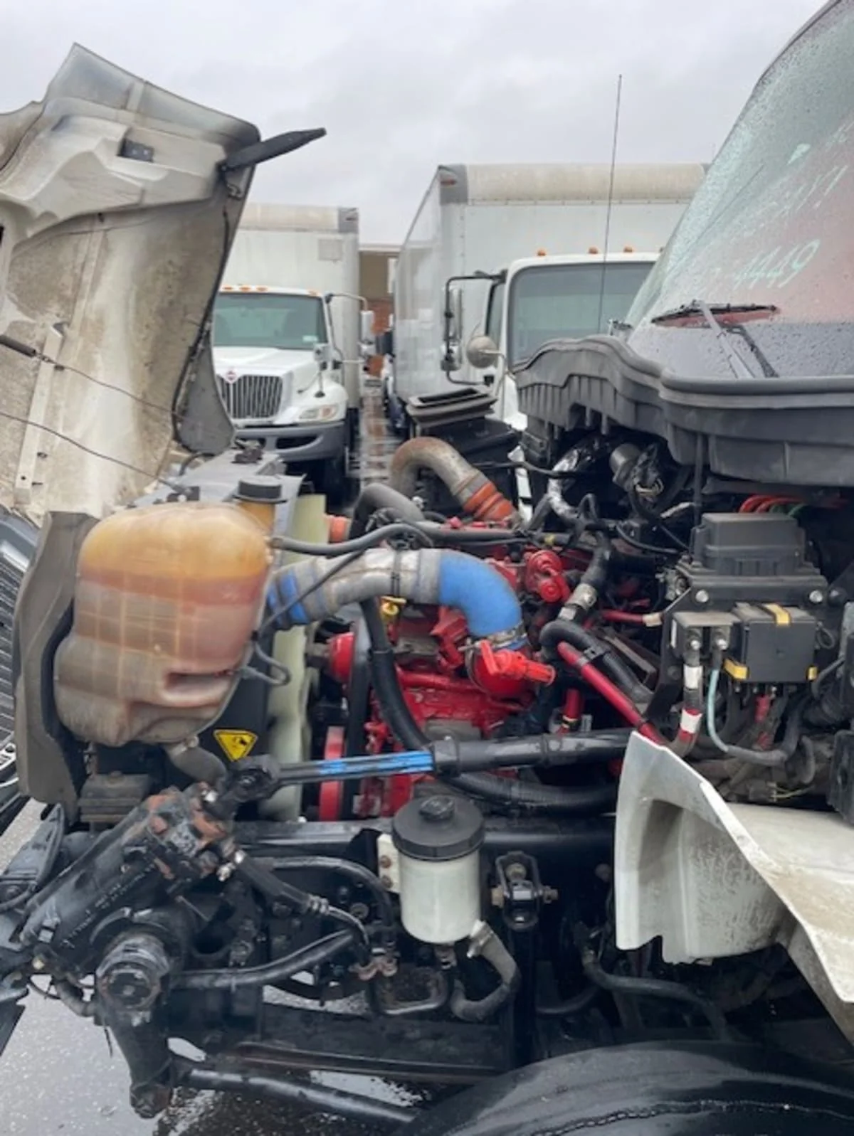 2018 International 4300 - image 9