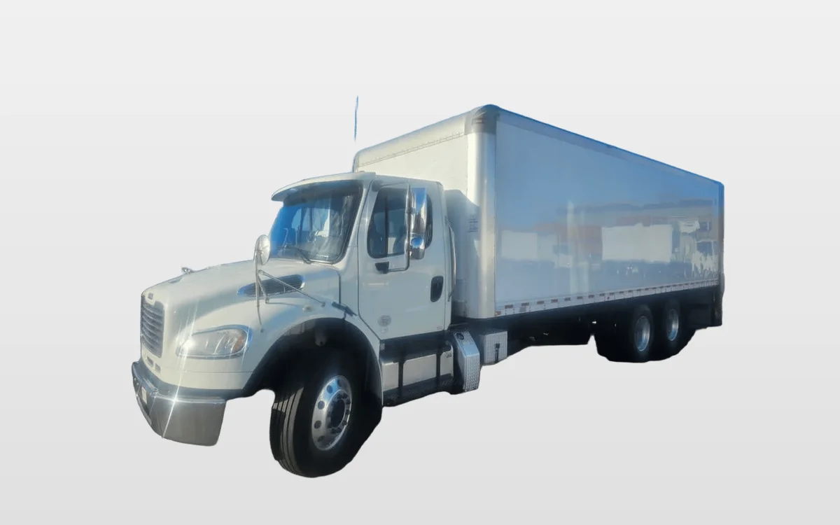 2018 Freightliner M2 106 - image 1