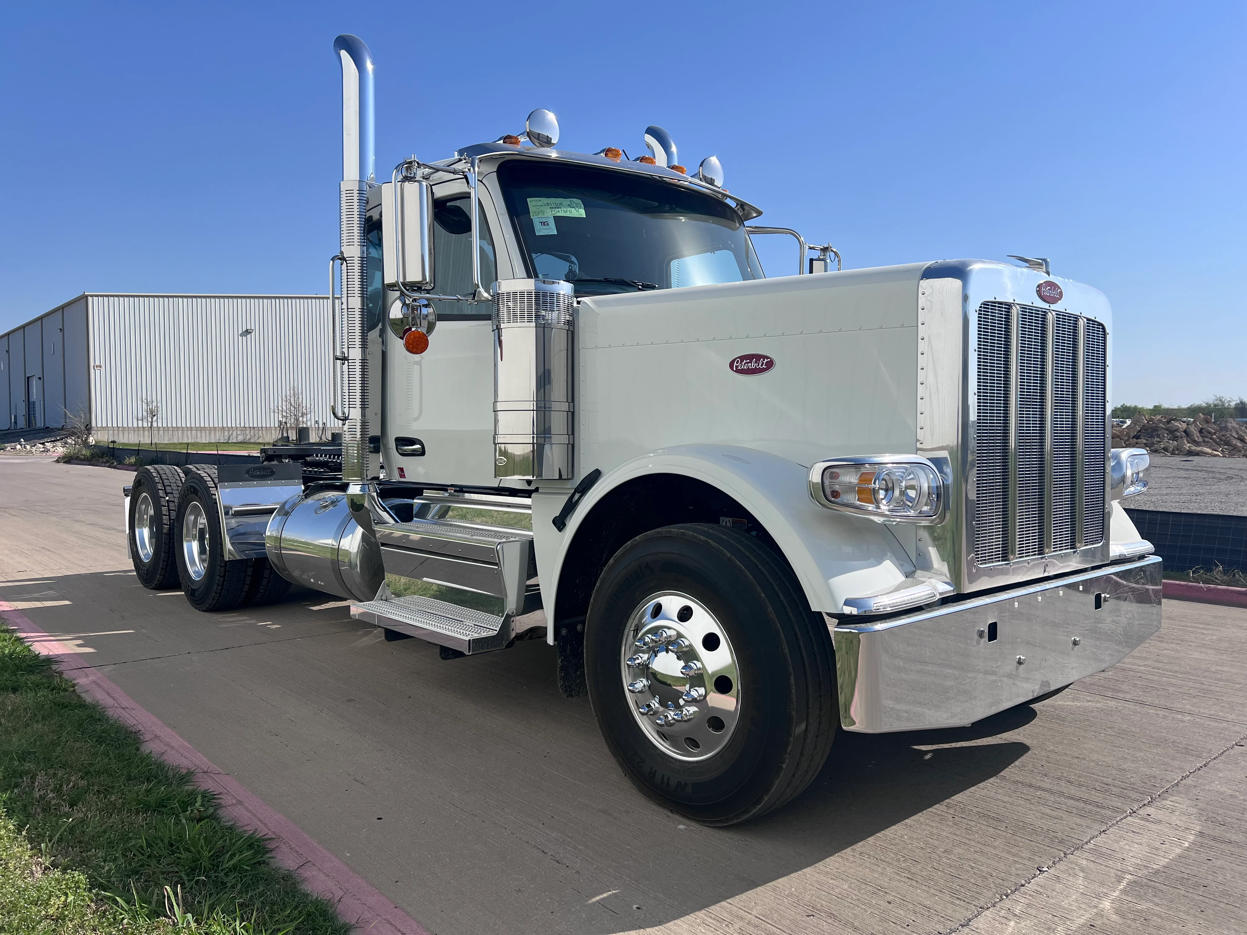 2027 Peterbilt 589 in Joplin, MO — photo 7